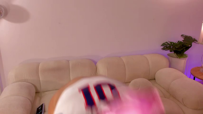 freya_bella_