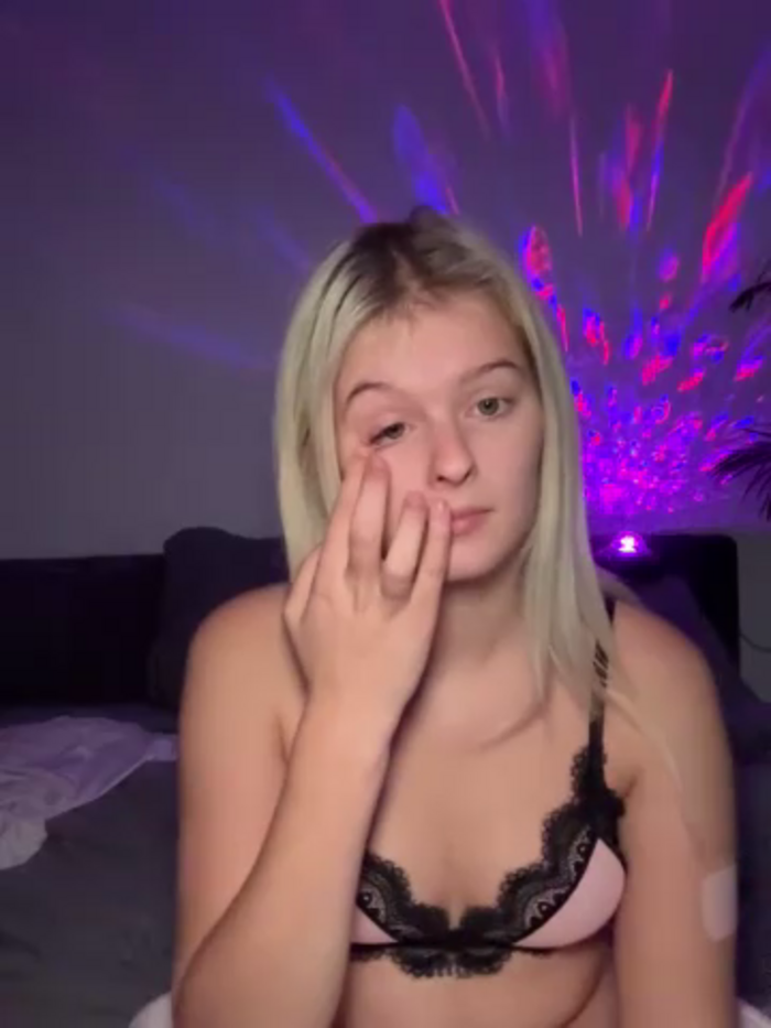 Allylove03