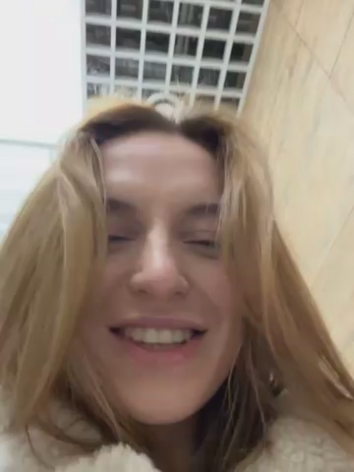 -AngelAri-