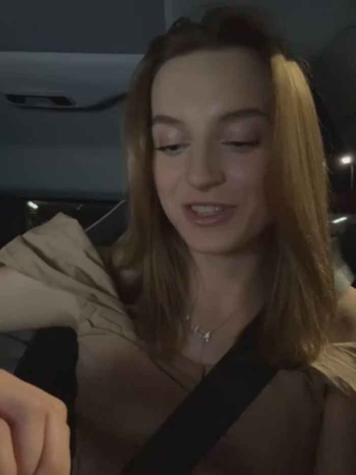 -AngelAri-