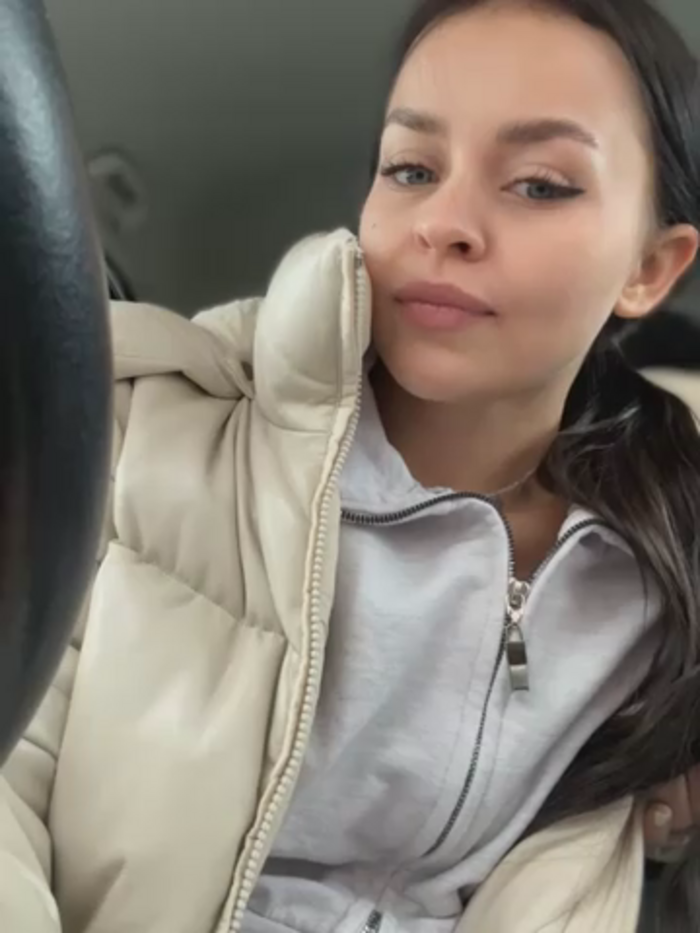 AngelinaTeller