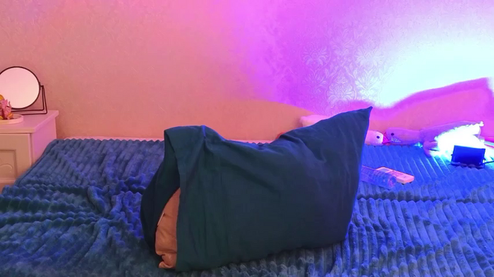 Megan_Kira