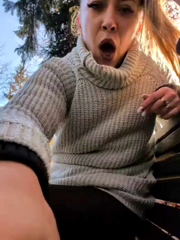 Risky_girl23