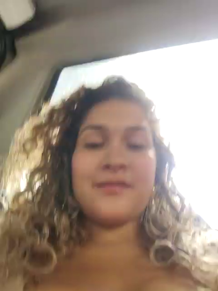 Sara_smiiith211