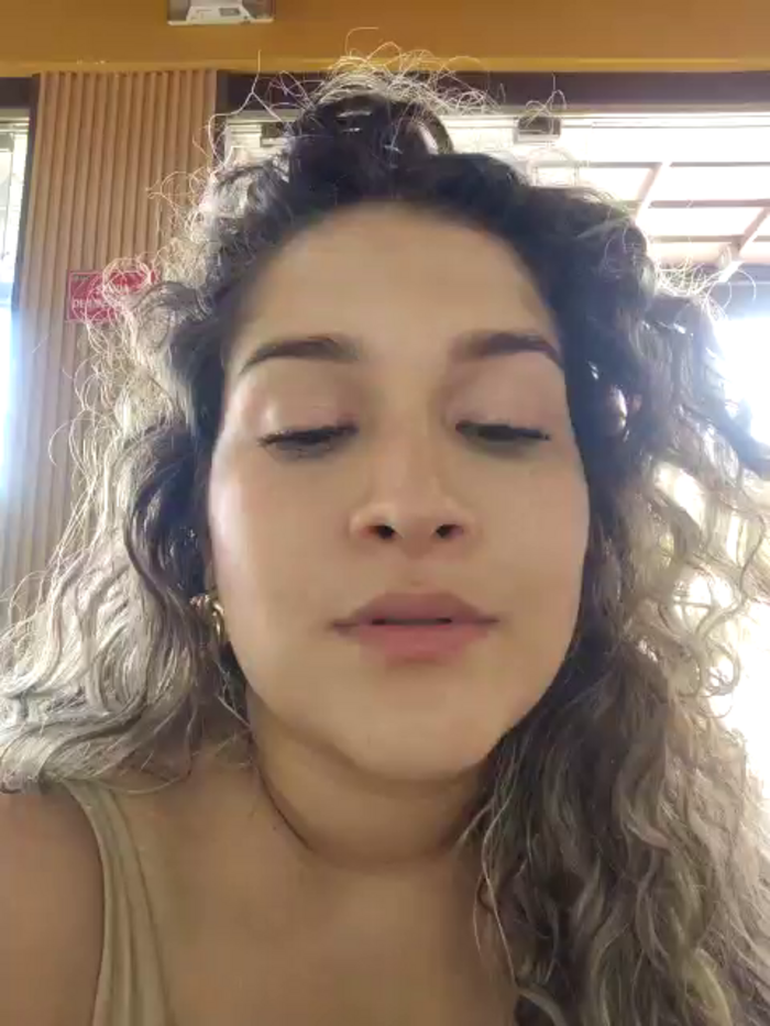 Sara_smiiith211