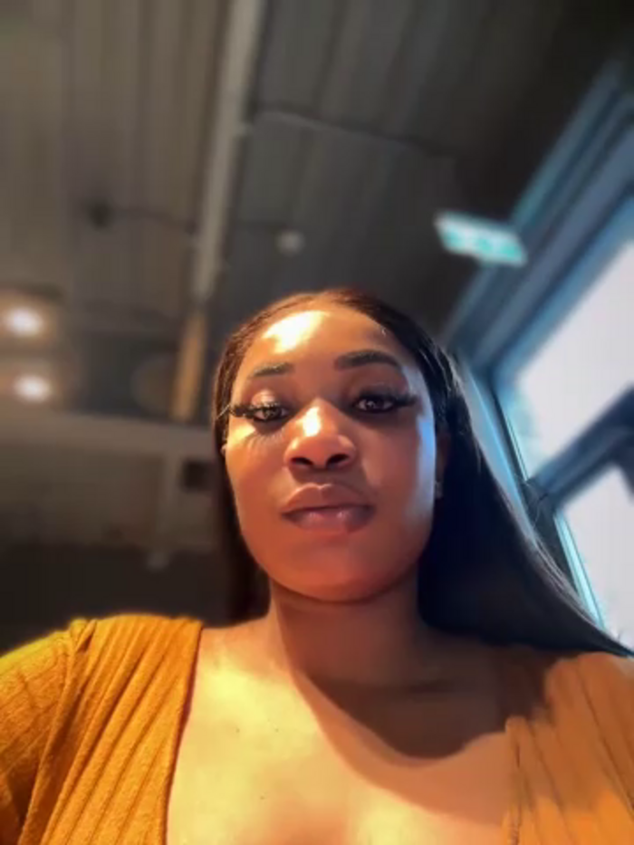 __Nessa__