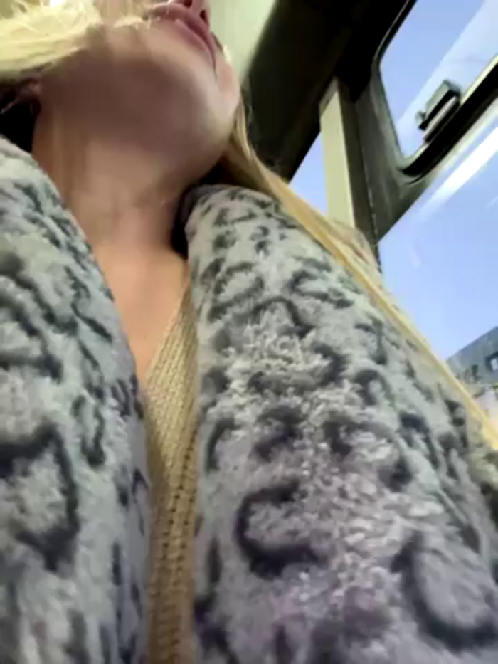 mur_girl