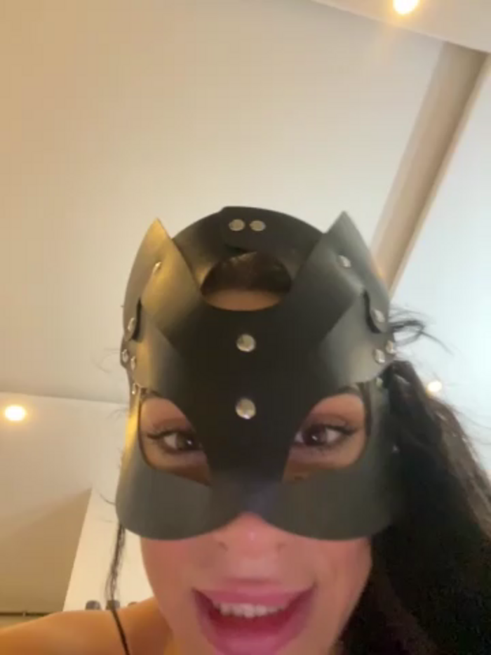 Ahu_Mask01