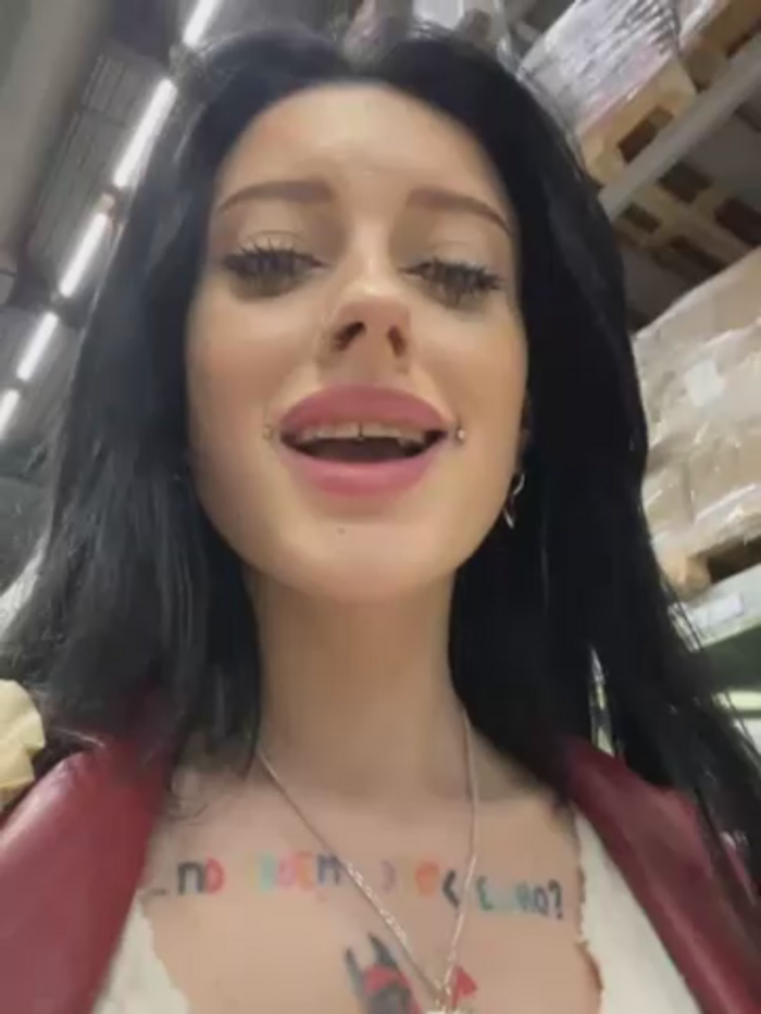 Melissa_crazy