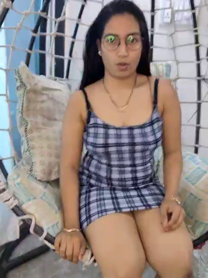 SexyIndianCouple