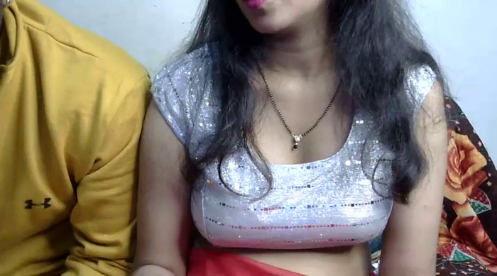 naughty_preeti