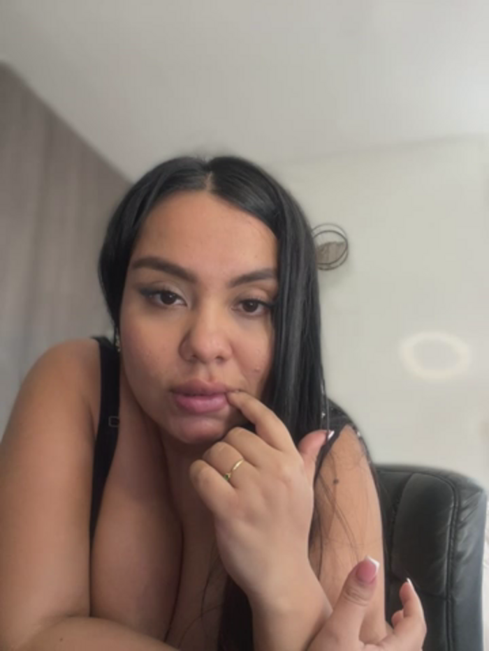 valeria2019hot