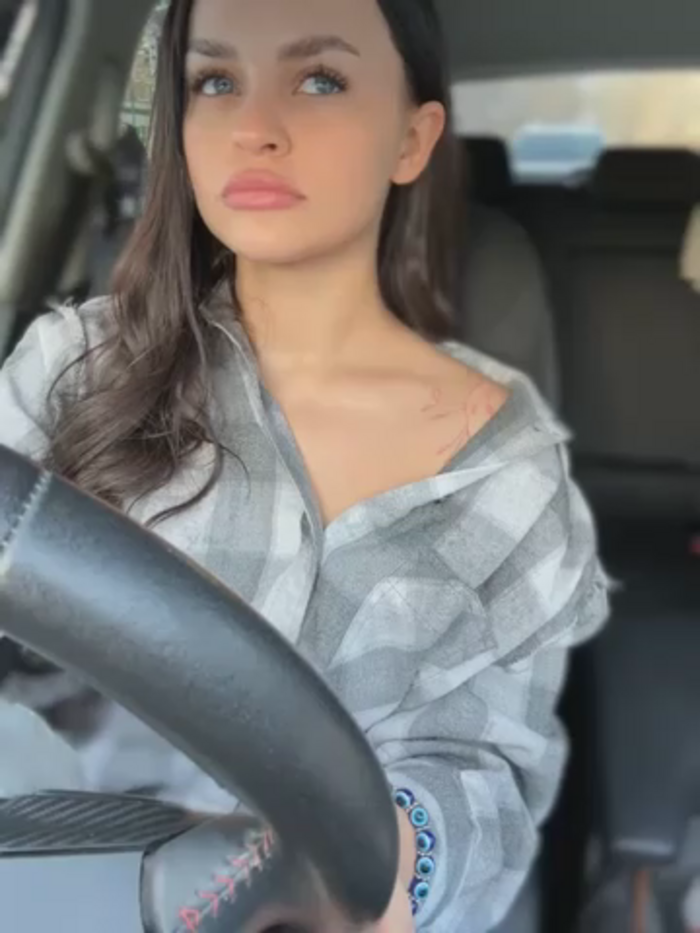 AngelinaTeller