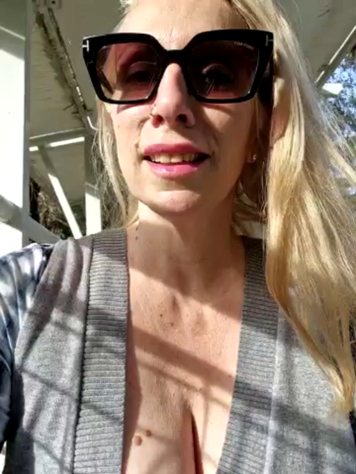 Ina_HotX