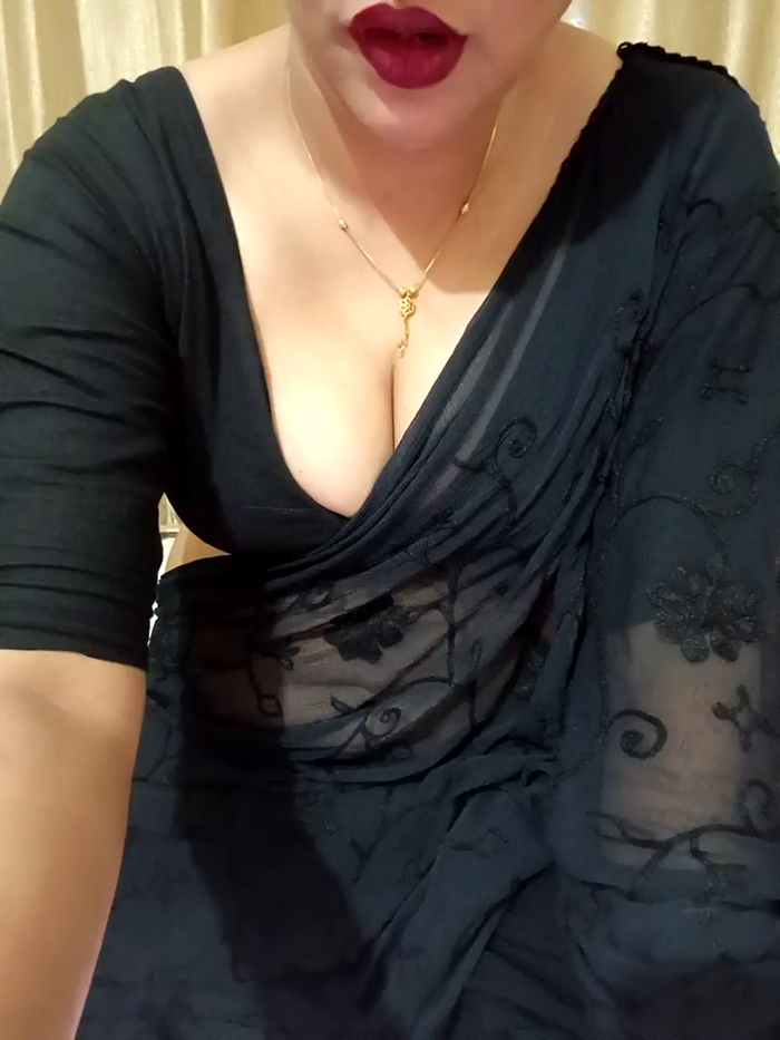Priya_Boudi