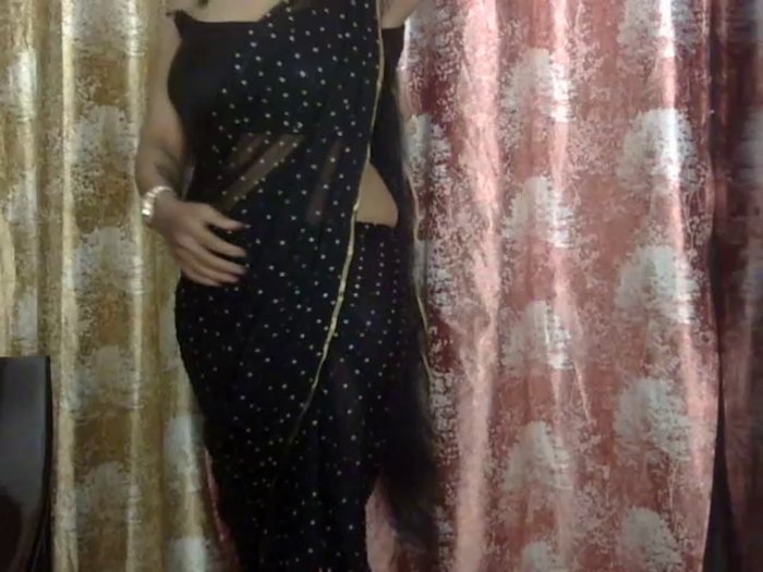 SEXY-MAHI-