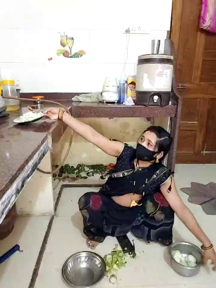 DesiRiya77