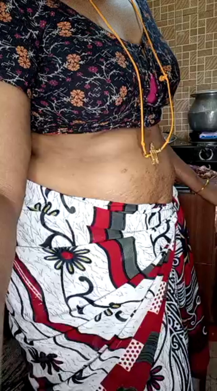 Tamil-hotwife