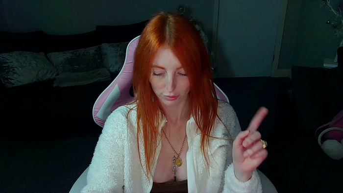 Red_firesquirt