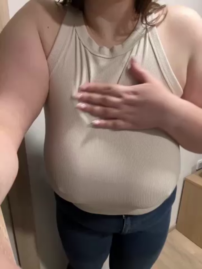 Your_Hot_Sister01