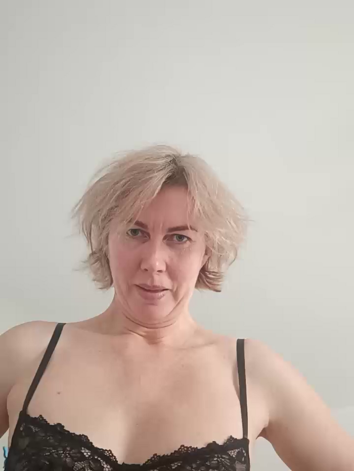 stellahere8