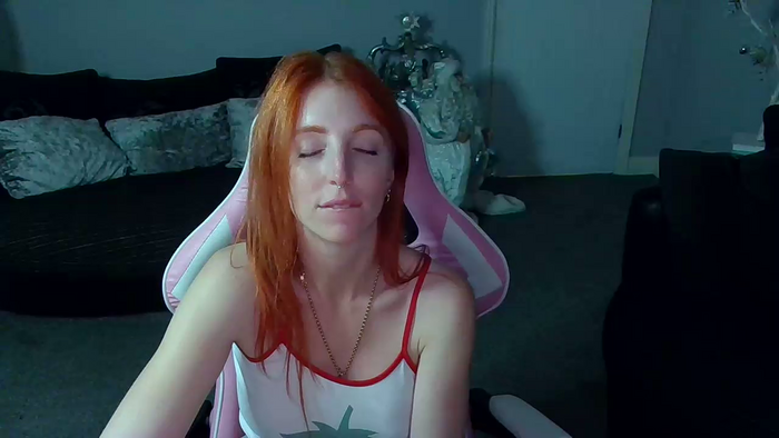 Red_firesquirt