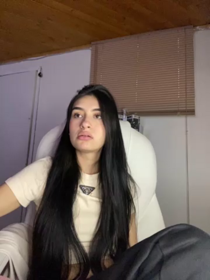 Alejandraa_pinkk_