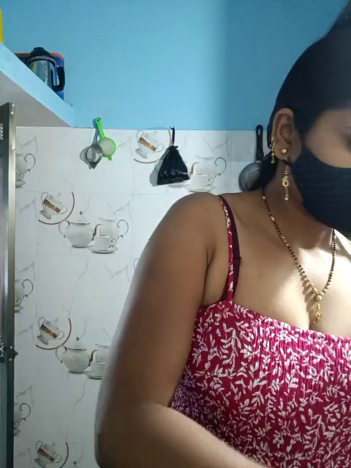 Sexy-cpl-anu