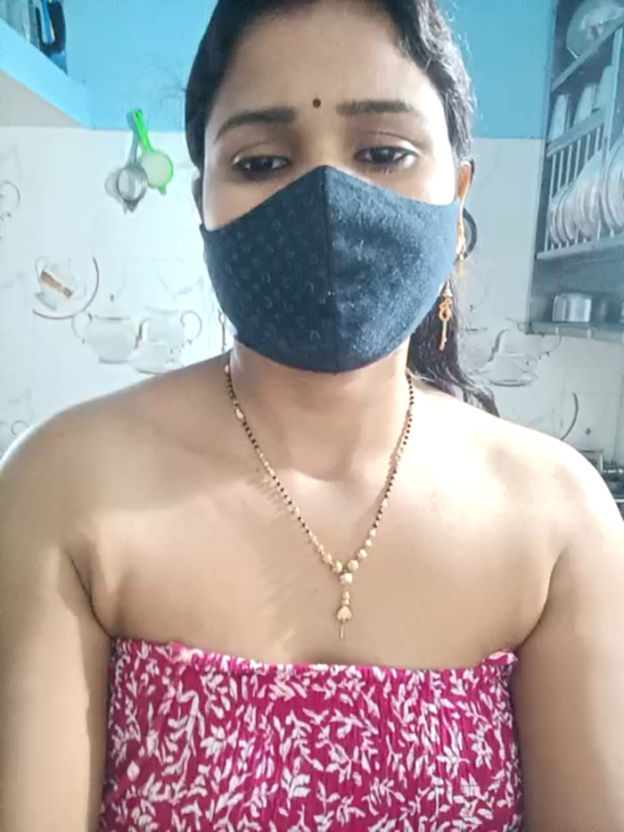Sexy-cpl-anu