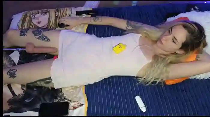 2024/12/12/stripchat-princessemilia-06-21-06