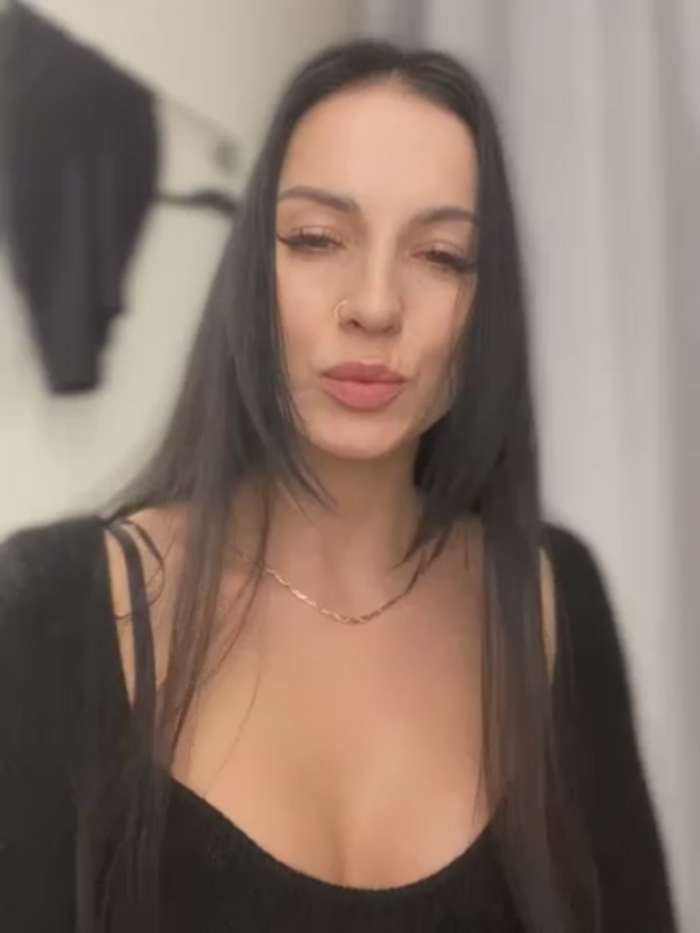 Roxana-Sexy