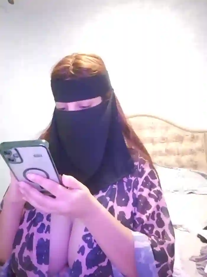 2024/12/12/stripchat-_arabica_-07-58-31