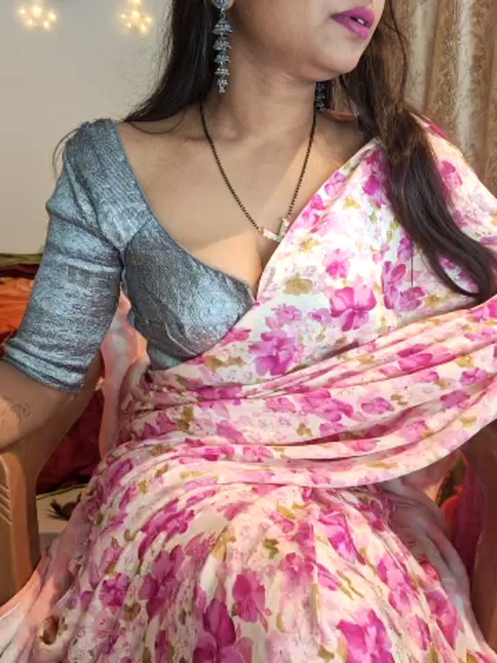 Cute-Tara