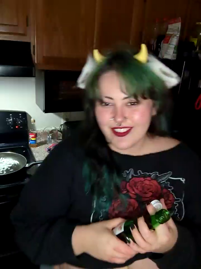 Cutegothcrybabyx