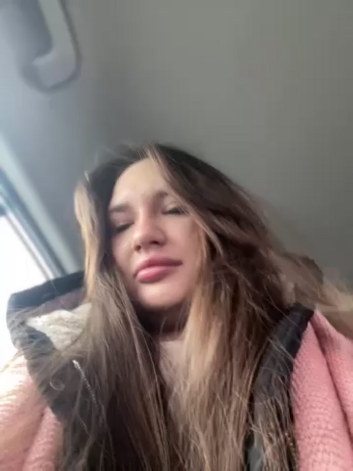 Holly_Molii