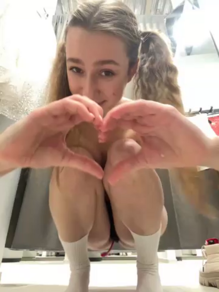 Lia__Love