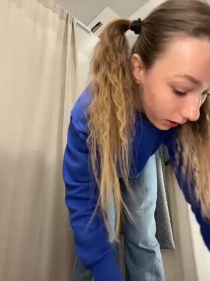 Lia__Love