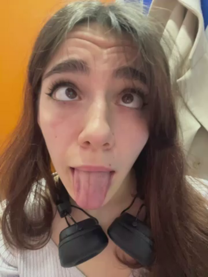 Lily__Belle