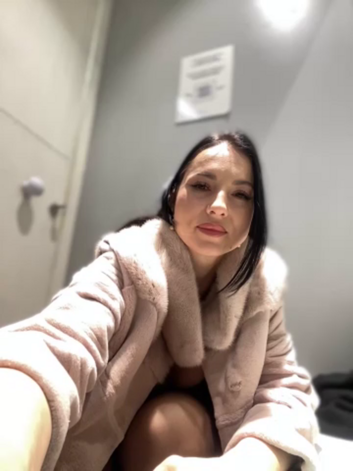 Roxana-Sexy