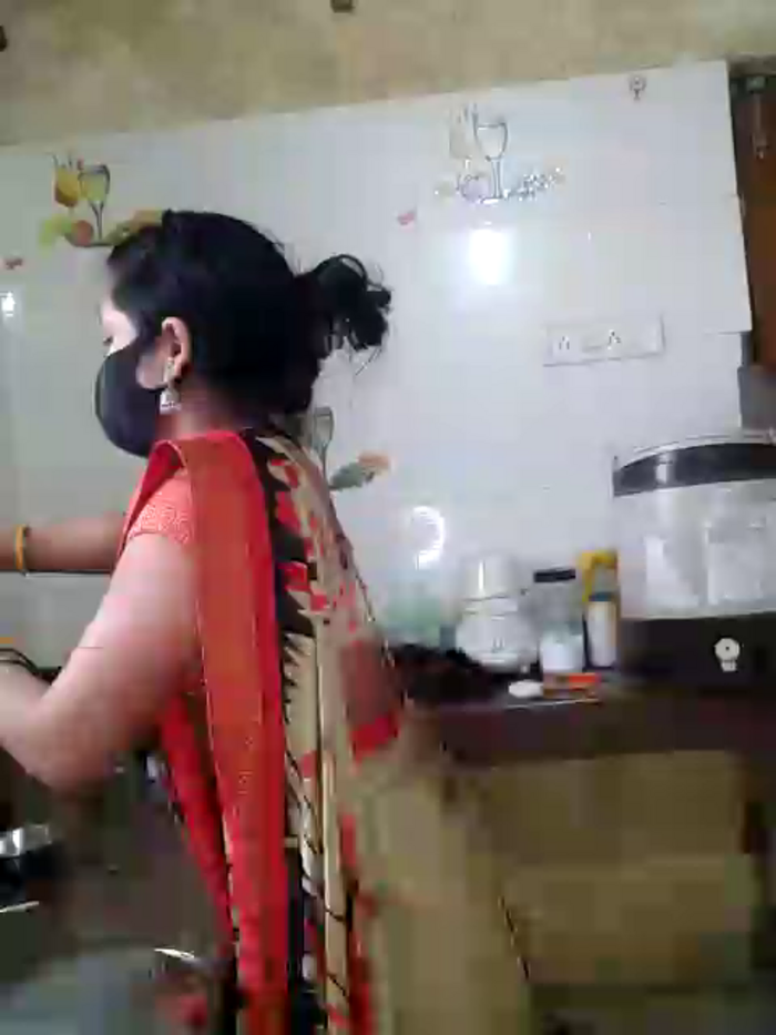 DesiRiya77