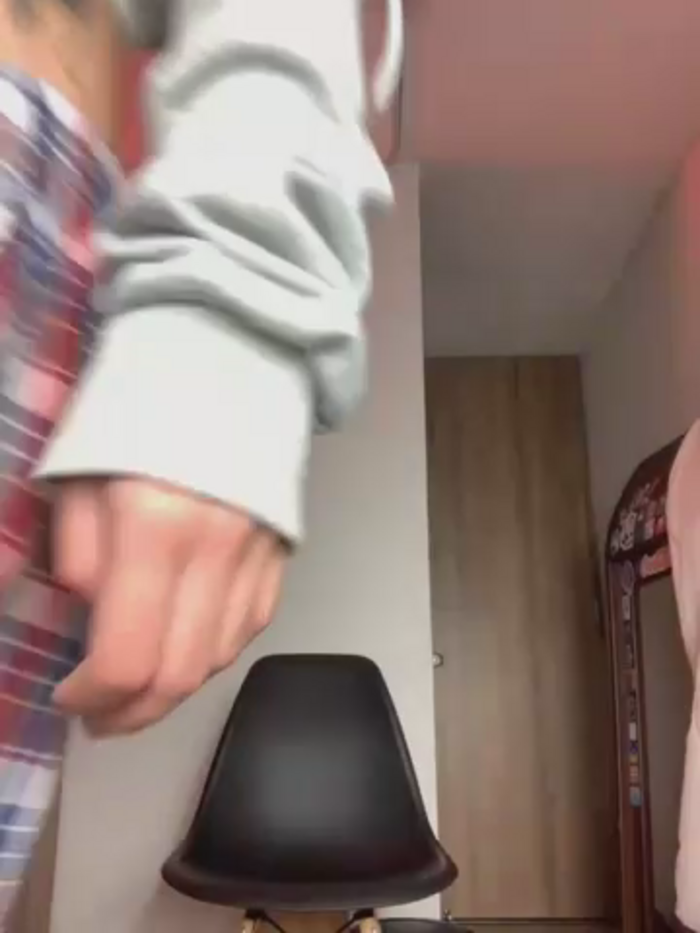 MIA_CUUTE-