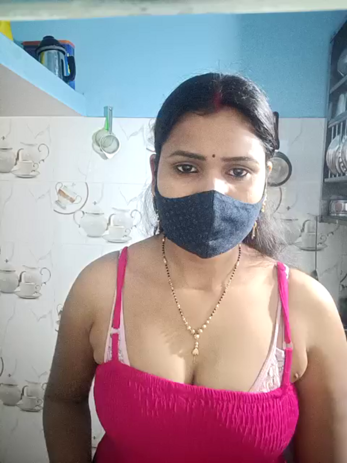 Sexy-cpl-anu