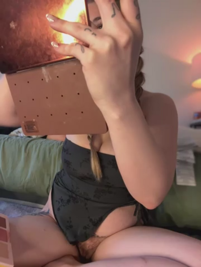 chloetease