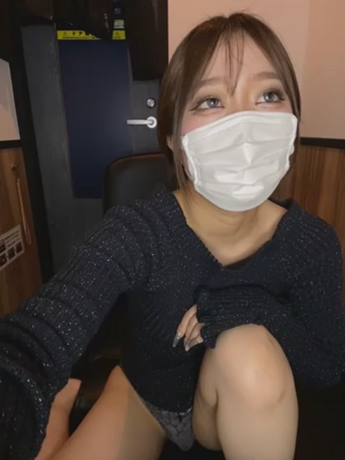 Rika_v_v