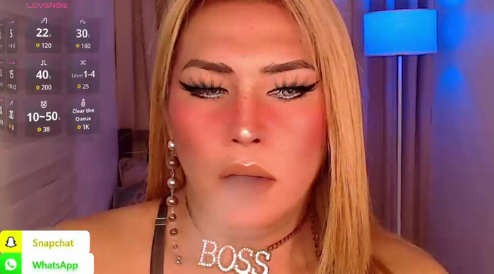 QUEEN_GIAMOORE69