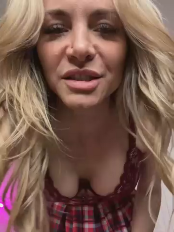 MessyNastyQueen