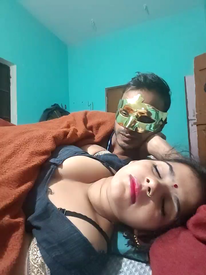 NewCouple79