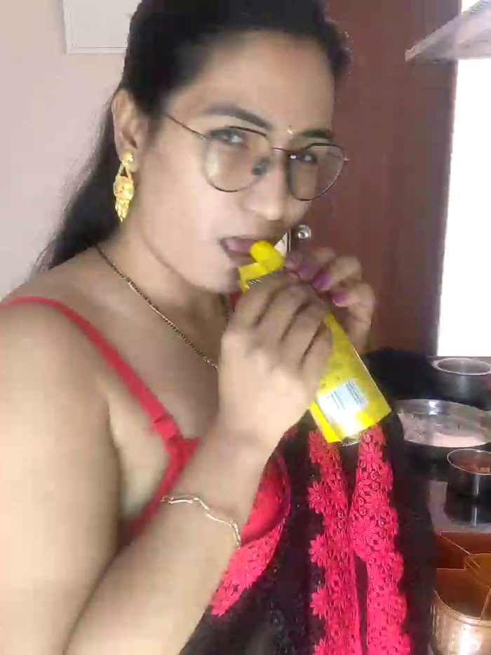 SexyIndianCouple