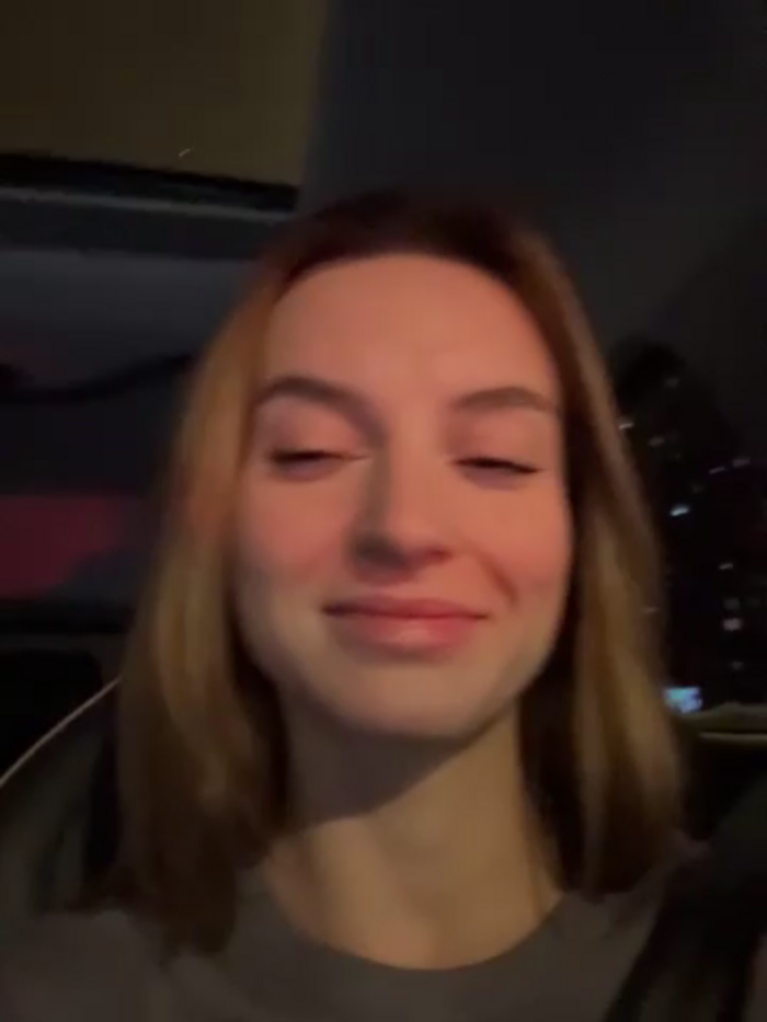-AngelAri-