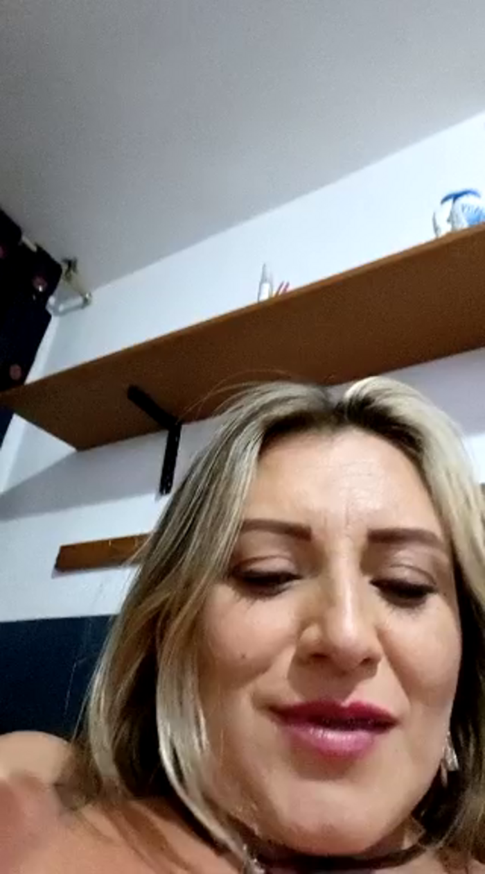 Isabellaa_Garcia_